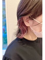 ヴィラ 川西店(Villa)&nbsp;20代30代40代大人インナーカラー耳掛け切りっぱなし大人ボブ