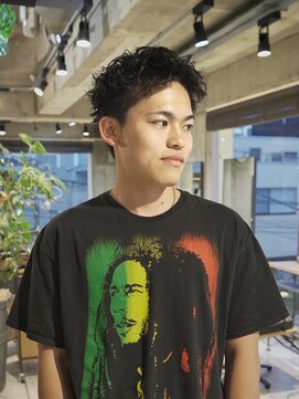 キュー(Cue_) スパイキーショートのロシパーマ　3 【影山】