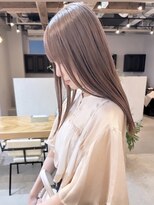 ディッセンバー 神宮前(December)&nbsp;グレーベージュ/ベージュ/前髪パーマ/U24/ケアブリーチ/渋谷