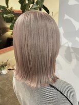 ヘアーデザインサロン スワッグ(Hair design salon SWAG) white beige