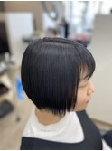 ショートボブ