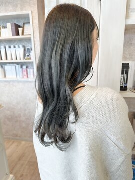 キャアリー(Caary) 福山市caaryイルミナカラーオリーブグレージュ暗髪ロング