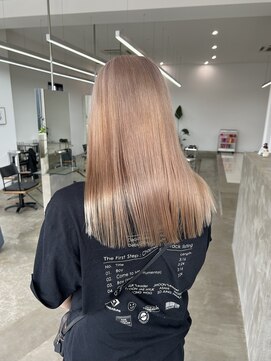 ノートエートル 西金沢(Nought etre) 20だい/30代/ハイトーン/ケアブリーチ/グレーベージュ/ツヤ髪