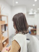 ツナグ(TSUNAGU)&nbsp;切りっぱなしボブ×落ち着いたラベンダーアッシュ×ハイライト