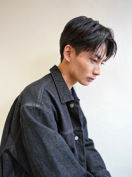 ニコ トウキョウ ロジック(nico TOKYO Logic) センターパートニュアンスパーマフェザーパーマ