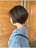 オリーブブラウンショートボブ