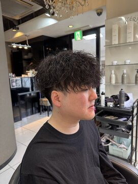 アイズ 海老名(AIZU) ツイストスパイラルパーマ ツイストパーマ 海老名パーマ 眉毛