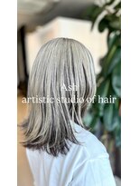 アッシュ アーティスティック スタジオ オブ ヘア(Ash artistic studio of hair)&nbsp;アンブレラカラー