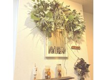 アジュガヘア(ajuga hair)の雰囲気(エレベーター完備のため、ベビーカーやお子様連れの方も大歓迎♪)