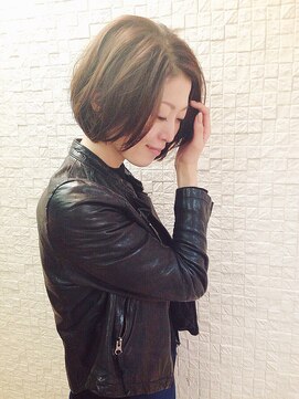 アンドイヴォルヴ(&Evolve) 浅見れいな風 ボブ