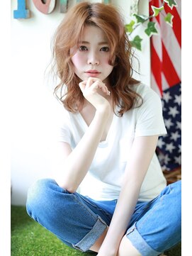 ラべリー 池袋(LOVELEY) ブリーチカラー 透明感 【池袋】