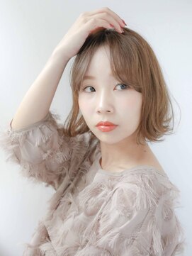 ルティア(Lutia) ゆるふわウェーブ 切りっぱなし ベージュカラー★★