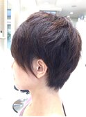 耳かけショートスタイル