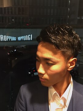 ヒロギンザ 六本木店(HIRO GINZA) 七三ツーブロックショート<六本木><理容室><バーバー>