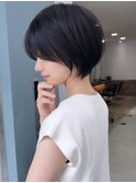 美髪にオトナかわいいホワイトグレージュネビージュショートボブ