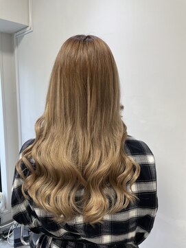 フツーロ 栄(FUTURO) #ハイトーン#ハイトーンロング#ギャル#ヨシンモリ#名古屋美容室