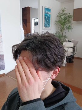 グラーフ(gra:f) メンズパーマ