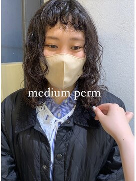 オッジバイケンジ(oggi by KENJE) ミディアムパーマ