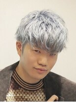 シルバー束感王道マッシュツーブロック刈り上げホスト