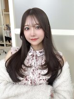 アフロートリノ(AFLOAT Leino)&nbsp;大人可愛いレイヤーカット　ワンカールで可愛くなる顔周りカット