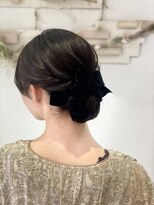 夏着物にシンプルなシニヨン