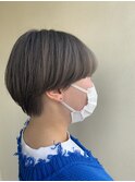 ハンサムショート　艶カラー