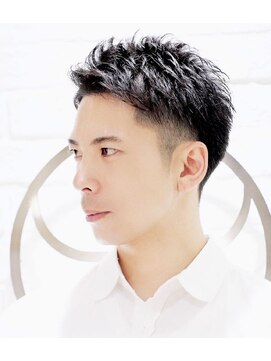 ヘアーアンドグルーミング ヨシザワインク(HAIR&GROOMING YOSHIZAWA Inc.) ツーブロックアップバング刈り上げショート束感ビジネスバーバー