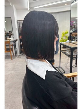 ネオリーブ クーロ(Neolive curro) タッセルボブ× 髪質改善カラー　縮毛矯正/酸性ストレート