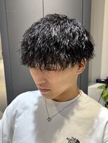 ボンドストーリールミエール(Bond Story lumiere)&nbsp;ラウンドマッシュ縦落ちパーマツイストスパイラル