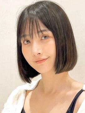 ヨリ トウキョウ(yori Tokyo) 似合わせカット30代40代50代ショートボブくびれレイヤーカット