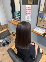レアレア ヘアアンドライフ(LeaLea)&nbsp;イメチェン/ピンクベージュ/アンブレラカラー/前髪/伊丹