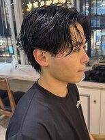 キャンバス バイ ネオリーブ 横浜西口(Canvas by neo.)&nbsp;横浜★センターパートの縦落ちシャドウパーマ
