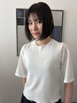 アンフェインド02(UNFEIGNED 02) 前下がりボブ/ダークパープル/ナチュラルショート/夏/伏見