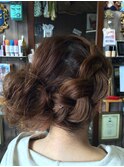 ざっくり大きめ編み込みアップスタイル