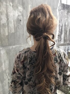 バイロン(VAIRON) リボンアレンジ