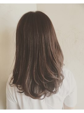シェア(SHARE hair make works) 【SHARE】★思わず触れたくなるセミロング★