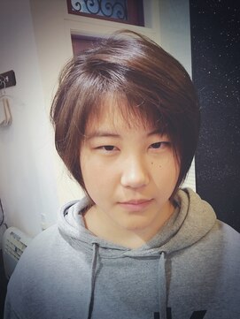 アマレーナ(AMARENA) タイトで柔らかい なグラボブ