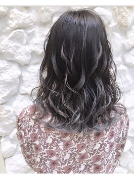 モアナ バイ ヘッドライト 駒沢大学店(Moana by HEADLIGHT) グレージュバレイヤージュ#デザインカラー#イメチェン