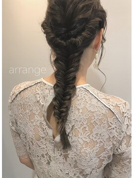 オボ(OVO) ヘアアレンジ