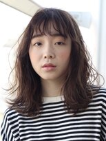 ゼンコー キチジョウジ シェール(ZENKO KICHIJOJI chere) ベージュカラーのレイヤーセミロング