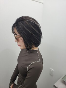 トイロ(toiro) グレージュハイライト