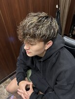 ヒロギンザ 青山店(HIRO GINZA)&nbsp;外人風パーマ＋メッシュツーブロックヘア