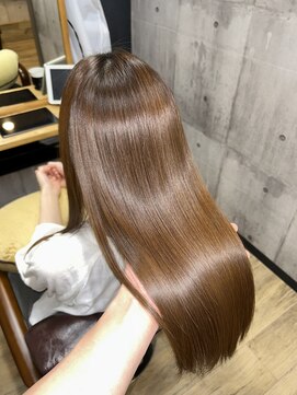 リプレイバイエクラート(REPLAY by ECLART) ハイトーンカラーでも髪質改善