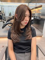 ロングレイヤーロングウルフマロンベージュ_グレーベージュ