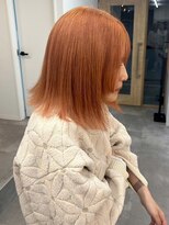 ミュラ(mulah)&nbsp;ハイトーンカラーオレンジベージュ＊外ハネミディアムヘア