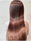 髪質改善艶カラーでダメージレスに