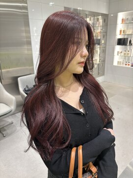 スノッブサンク(Snob ciNQ) レイヤーカット/顔まわりカット/暖色カラー/サイドバング