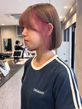 コージーベルベット(Cosy Velvet) ボブ×イヤリングデザイン