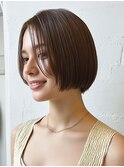 ボブ ミニボブ センターパート ナチュラルブラウン 透明感カラー