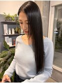 暗髪ストレート